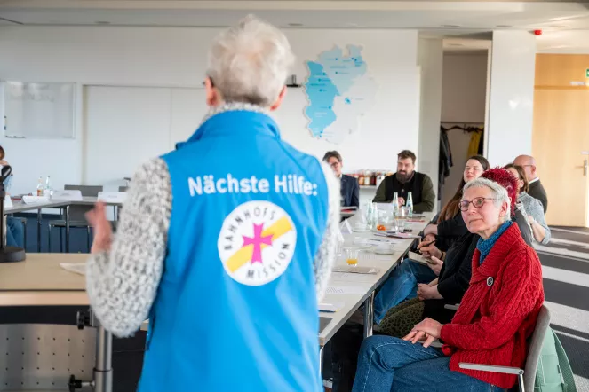 Die Ehrenamtliche Barbara Günster berichtet über ihre Arbeit.