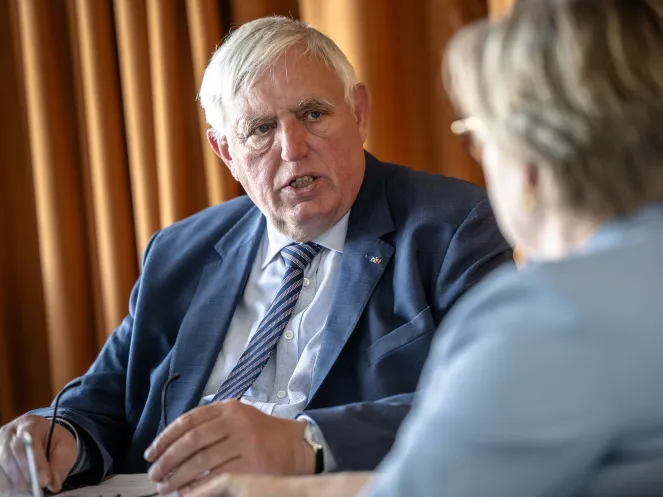 Kirsten Schwenke, Vorsitz Freie Wohlfahrtspflege NRW und Vorstand Diakonisches Werk Rheinland-Westfalen-Lippe e.V. – Diakonie RWL Karl Josef Laumann Minister für Arbeit Soziales und Gesundheit des Landes NRW