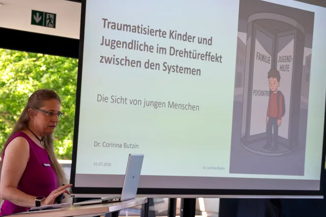 Corinna Butzin bei ihrer Präsentation