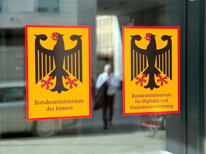 Eingang Bundesministerium für Digitales